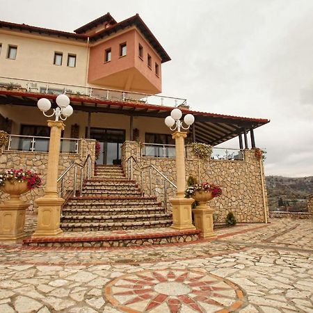 Afkos Grammos Boutique Hotel Resort Nestórion Exterior foto